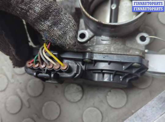 купить Заслонка дроссельная на Toyota Auris E15 2006-2012