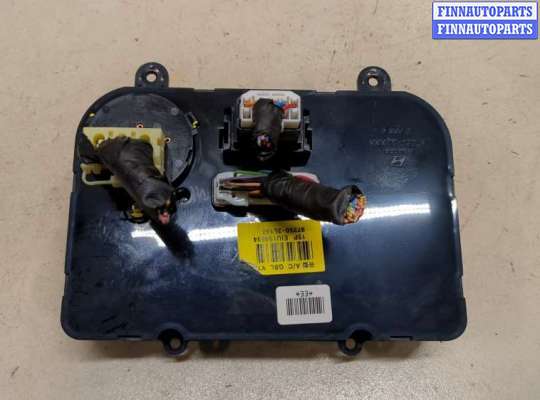 купить Переключатель отопителя (печки) на Hyundai i30 2007-2012