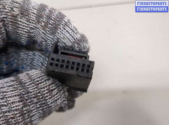 купить Зеркало боковое на Volkswagen Touran 2003-2006