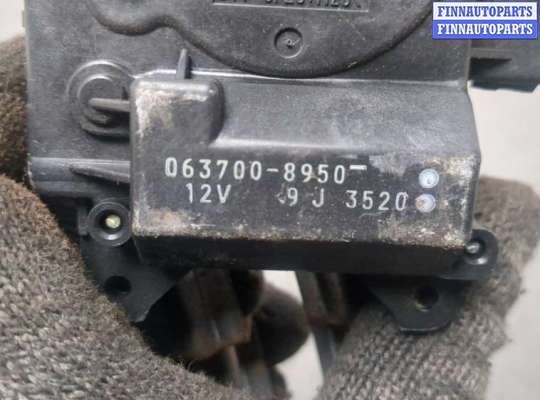 Моторчик заслонки печки на Honda Element