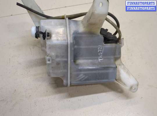 купить Бачок омывателя на Toyota RAV 4 2006-2013
