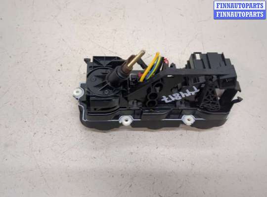купить Переключатель отопителя (печки) на Volkswagen Caddy 2004-2015