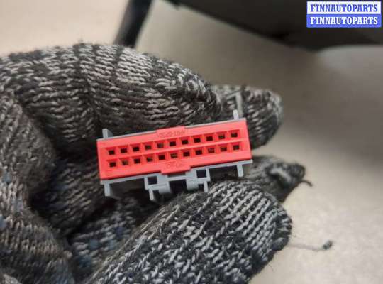 купить Зеркало боковое на Nissan Note E11 2005-2013