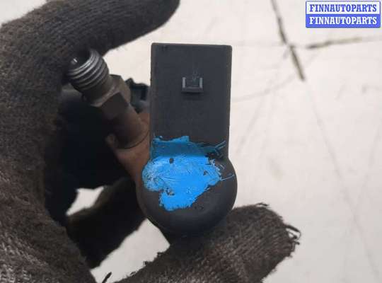 купить Форсунка топливная на Volvo S40 2004-