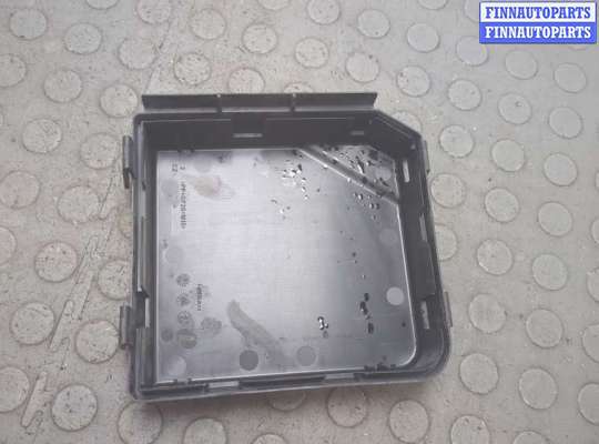 купить Крышка блока предохранителей на Nissan Qashqai 2013-2022