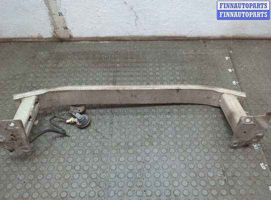 купить Усилитель бампера на Renault Clio 2012-2016