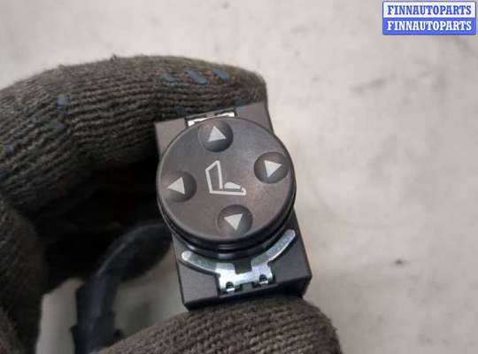 купить Кнопка регулировки сидений на BMW X1 (E84) 2009-2015