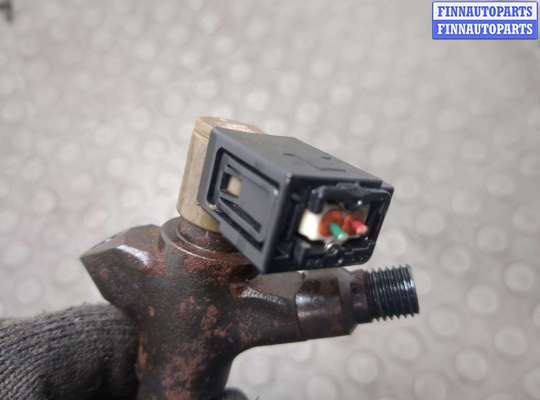 купить Форсунка топливная на Toyota Avensis 3 2008-2018