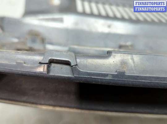 купить Решетка радиатора на Volkswagen Golf 6 2009-2012