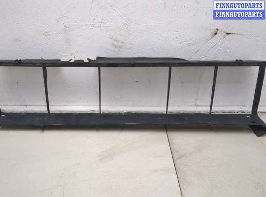 купить Воздухозаборник на Mercedes CLK W209 2002-2010