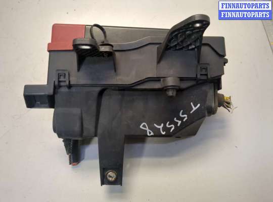 Блок предохранителей на Jaguar XE (X760)