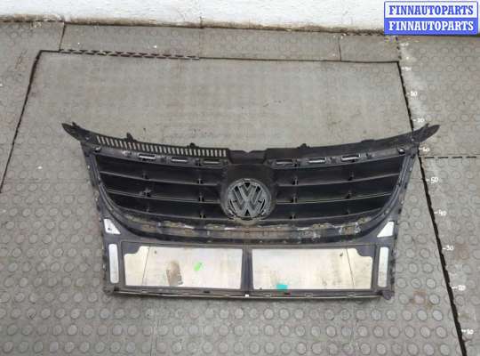 купить Решетка радиатора на Volkswagen Touran 2006-2010