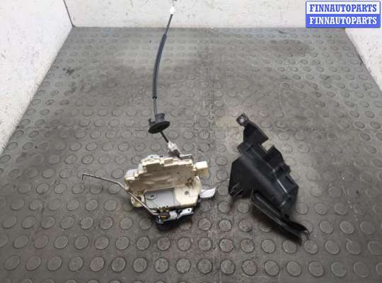 Замок двери AU1733941 на Audi A8 (D3) 2002-2010