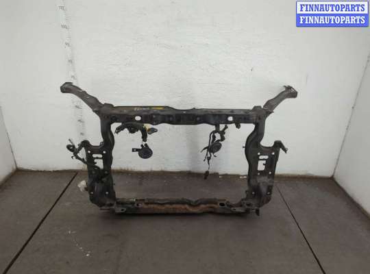 Рамка передняя (телевизор) RN1566653 на Renault Koleos 2008-2016