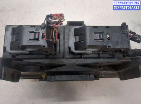 купить Блок предохранителей на Jeep Grand Cherokee 2004-2010