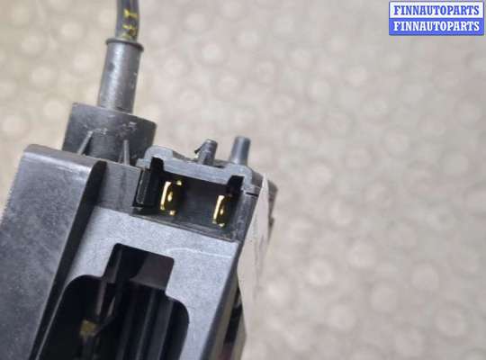 купить Замок двери на Renault Megane 1996-2002