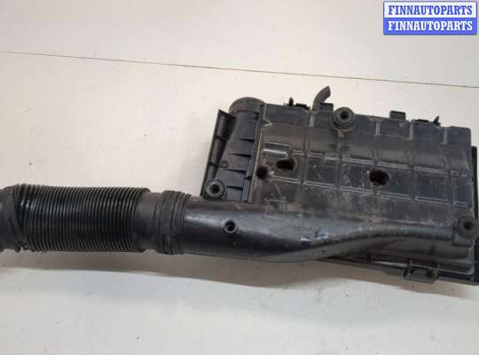 Корпус воздушного фильтра на Audi A3 (8V)