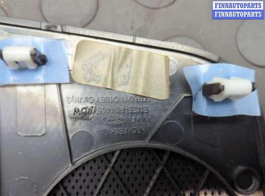 купить Пластик панели торпеды на Ford Edge 2015-2018