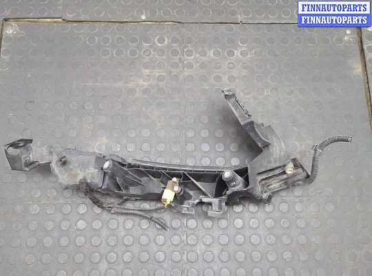 купить Кронштейн фары на Audi Q5 2008-2017