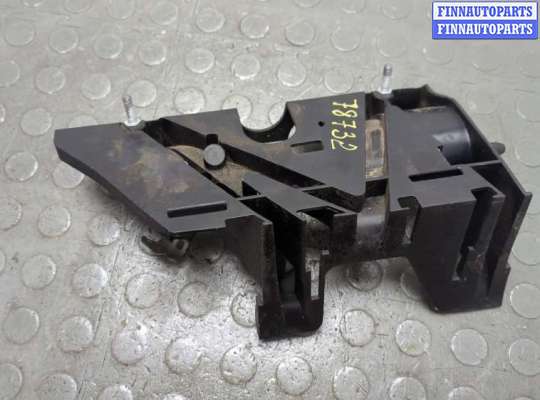 купить Кронштейн (лапа крепления) на BMW 3 E90, E91, E92, E93 2005-2012