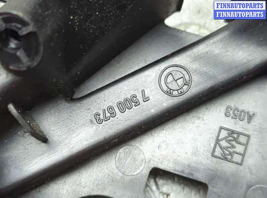 купить Кронштейн (лапа крепления) на BMW 3 E90, E91, E92, E93 2005-2012