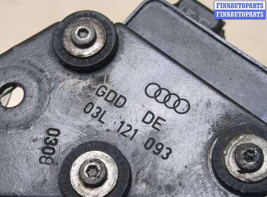 купить Насос водяной (помпа) на Audi A4 (B8) 2007-2011