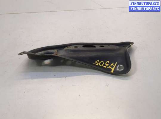 Кронштейн прочее на Toyota Camry XV30