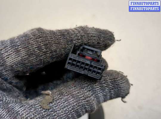 купить Зеркало боковое на Volkswagen Touareg 2010-2014