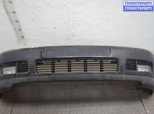 Заглушка (решётка) бампера VG2722860 на Volkswagen Polo 1999-2001