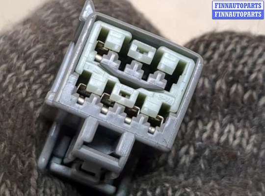 купить Зеркало боковое на Ford Mondeo 3 2000-2007
