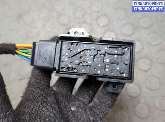 Кнопки на Opel Mokka