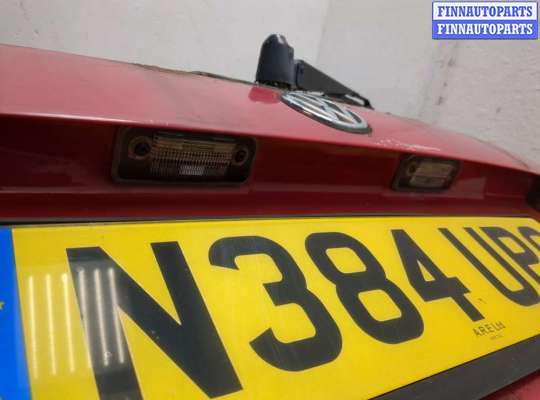 купить Фонарь крышки багажника на Volkswagen Passat 4 1994-1996