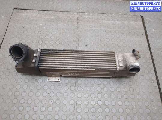 Купить Радиатор интеркулера на KIA Sorento BL 2002-2011 Радиатор интеркулера KA585896 на KIA Sorento BL 2002-2011