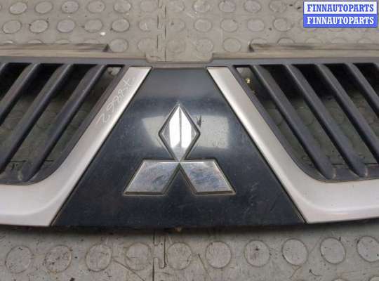 купить Решетка радиатора на Mitsubishi Outlander XL 2006-2012