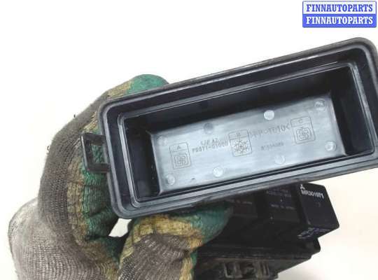 Блок реле CT627686 на Mitsubishi Outlander XL 2006-2012