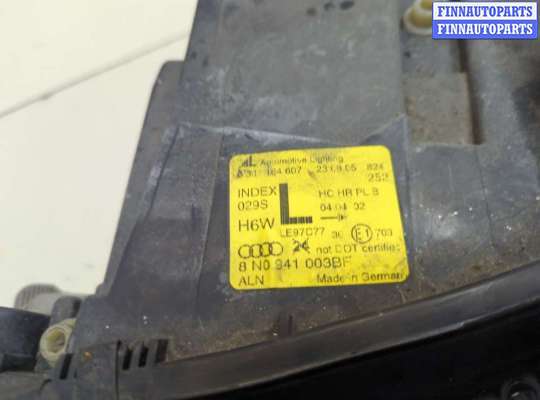 Фара передняя на Audi TT (8N)