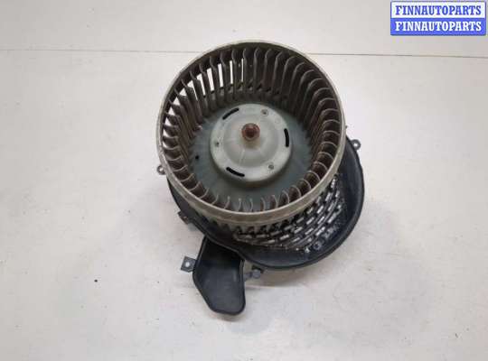 Двигатель отопителя (моторчик печки) VL548220 на Volvo V70 2000-2007