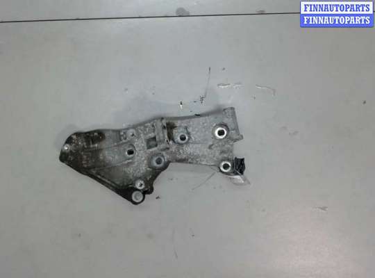 купить Кронштейн крепления генератора на Renault Clio 2005-2009