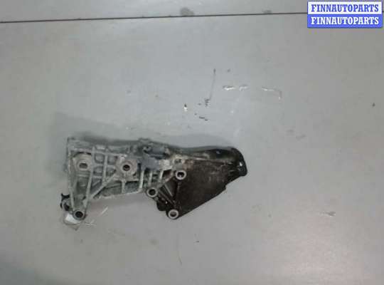 Кронштейн крепления генератора RN1418238 на Renault Clio 2005-2009