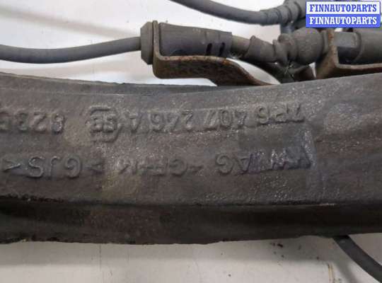 купить Ступица (кулак, цапфа) на Volkswagen Touareg 2014-2018