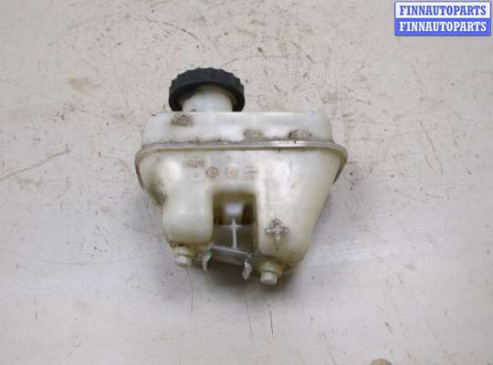 купить Бачок тормозной жидкости на Mazda Tribute 2007-2012