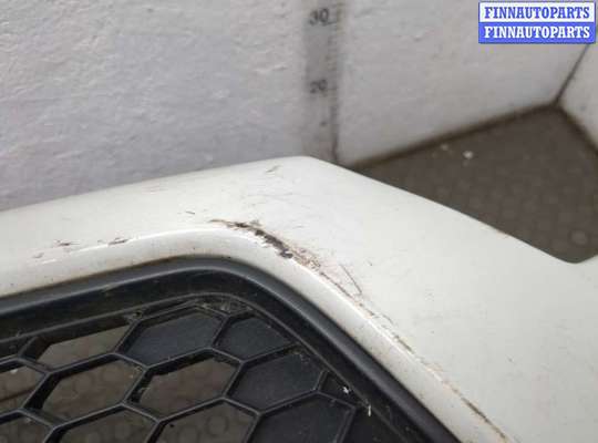 купить Заглушка (решётка) бампера на Mitsubishi Colt 2002-2012