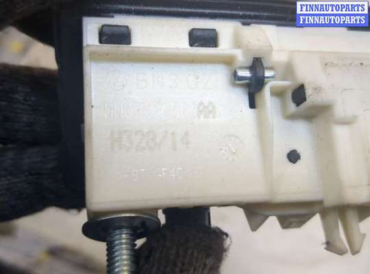 купить Кнопка открывания багажника с крышки на Audi A5 (8T) 2007-2016