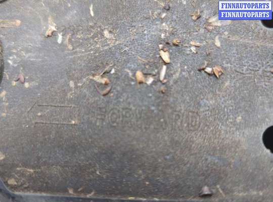 купить Накладка рейлинга на Mazda MPV 1999-2006