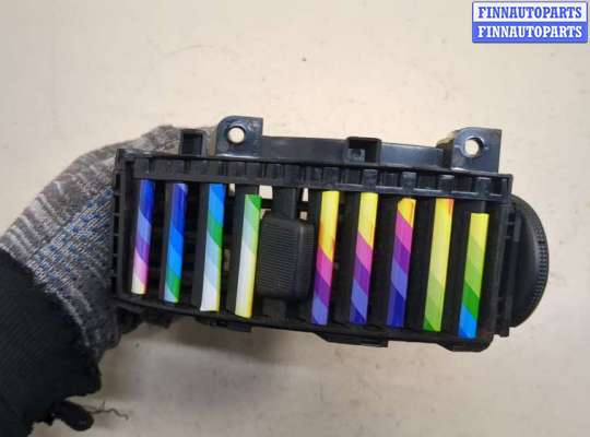 купить Дефлектор обдува салона на Nissan Note E11 2005-2013