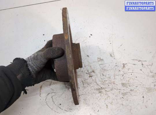 купить Ступица (кулак, цапфа) на Renault Megane 2 2002-2009