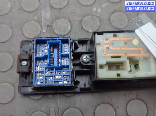 Блок управления стеклоподъёмниками