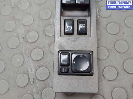 купить Кнопка стеклоподъемника (блок кнопок) на Infiniti QX56 2004-2010