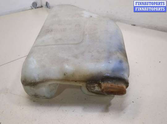купить Бачок омывателя на Renault Scenic 2009-2012