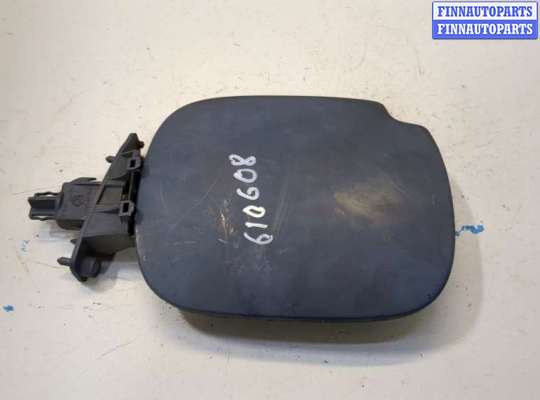 Лючок бензобака на Renault Scenic I